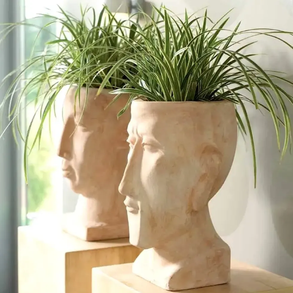 Übertopf Pflanzkopf Young Man Terrakotta Höhe 41 cm