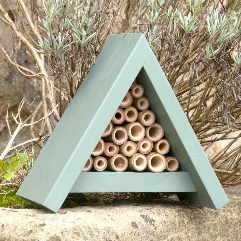 Bienenhotel Triangular thymiangrün Höhe 21 cm