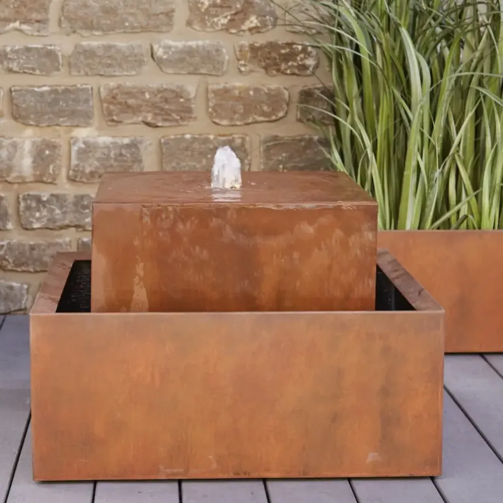 Gartenbrunnen Cortenstahl Höhe 46 cm