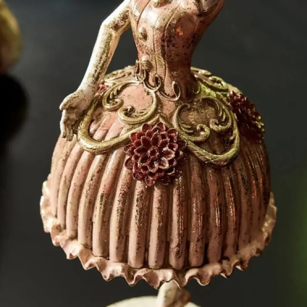 Hasenfigur Osterdeko modern Kleine Tänzerin Werner Voß Höhe 35 cm