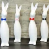 Keramik Deko Osterhase mit Fliege Bowie weiß matt H 50 cm