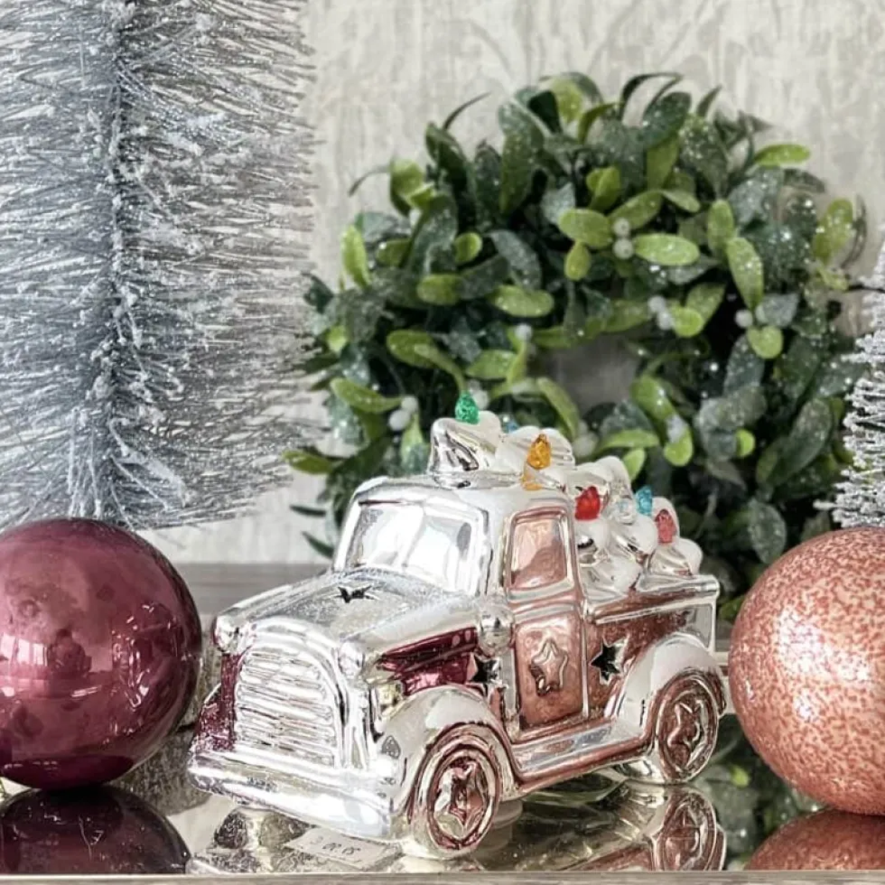 LED Weihnachtsdeko Truck GiftCompany Höhe 11 cm