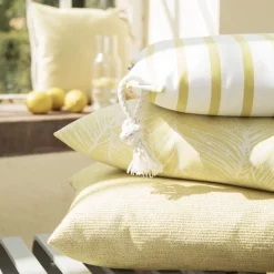 Outdoor Kissen Magma Madeira senf 40×40 cm