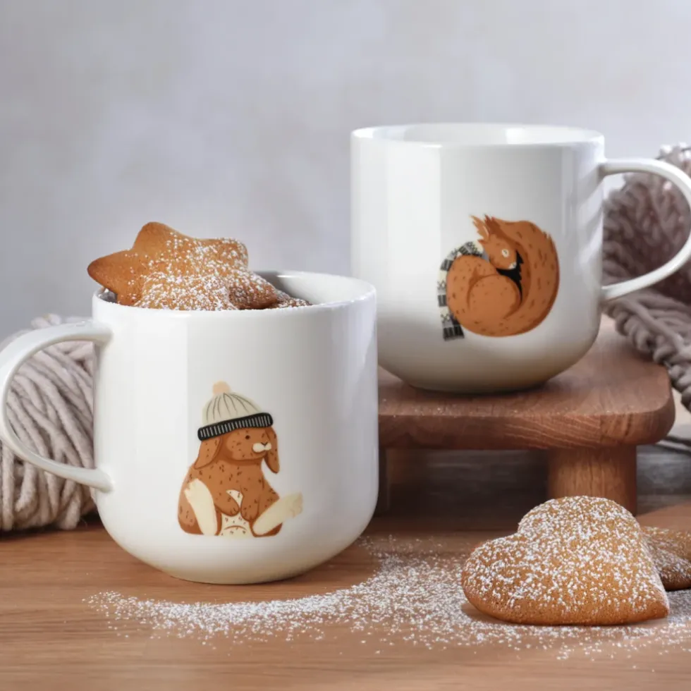 Porzellan Becher Eichhörnchen Winter-Pulli | 400 ml weiß