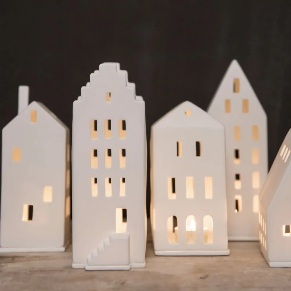 Räder Lichthaus Porzellan weiß GIEBELDACH ZUHAUSE H 20 cm