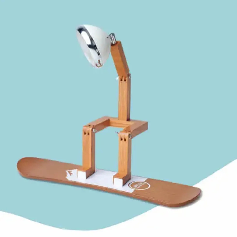 Snowboard für Tischlampe MR. WATTSON Piffany Copenhagen aus Eschenholz