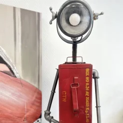 Stehlampe modern Robot rot Höhe 119 cm