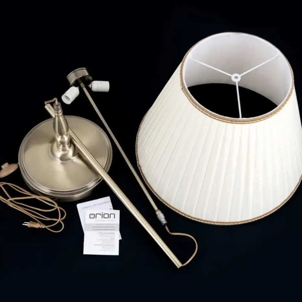 Stehlampe THEO messing antik Höhe 154 cm
