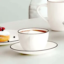Tasse mit Untertasse weiß Asa ligne noire