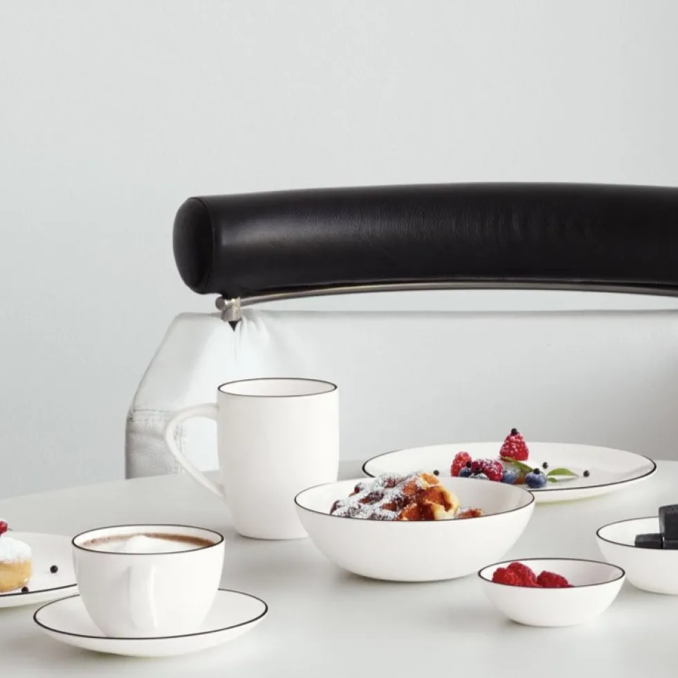Tasse mit Untertasse weiß Asa ligne noire