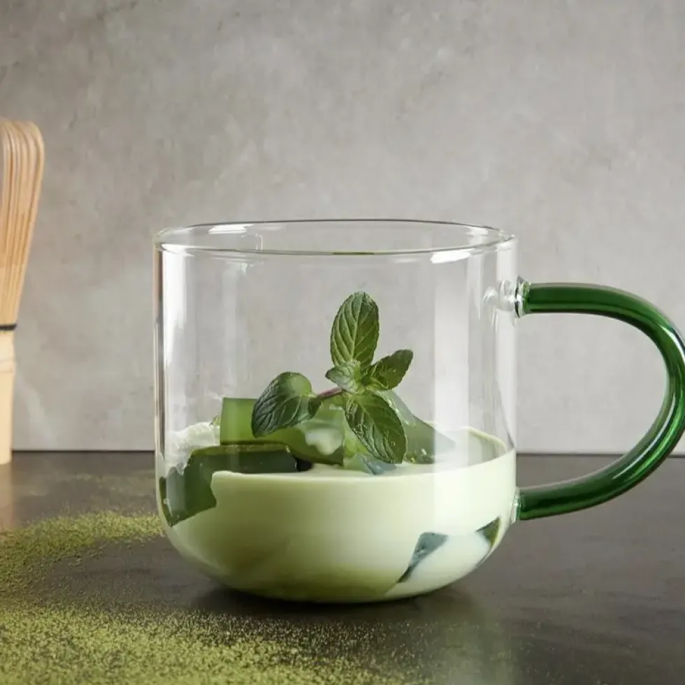 Teeglas mit Henkel ASA verschiedenfarbige Henkel 400 ml