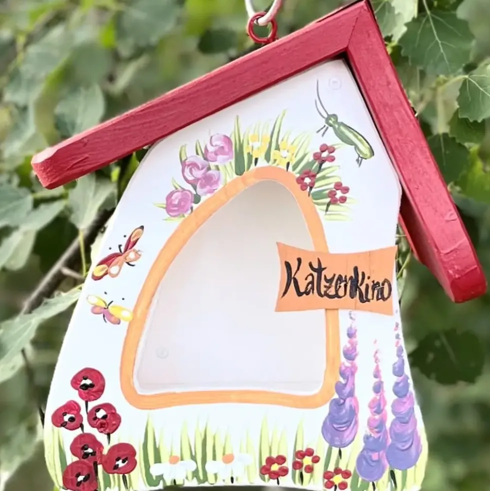 Vogelfutterhaus zum Hängen Wetterfest KATZENKINO Vogelvilla Höhe 23 cm